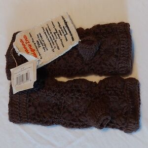 Flower crochet handwarmers with fleece